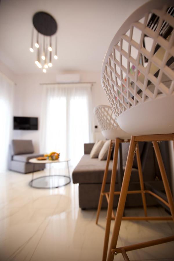 Apartamento Odi Artspitality Volos Exterior foto